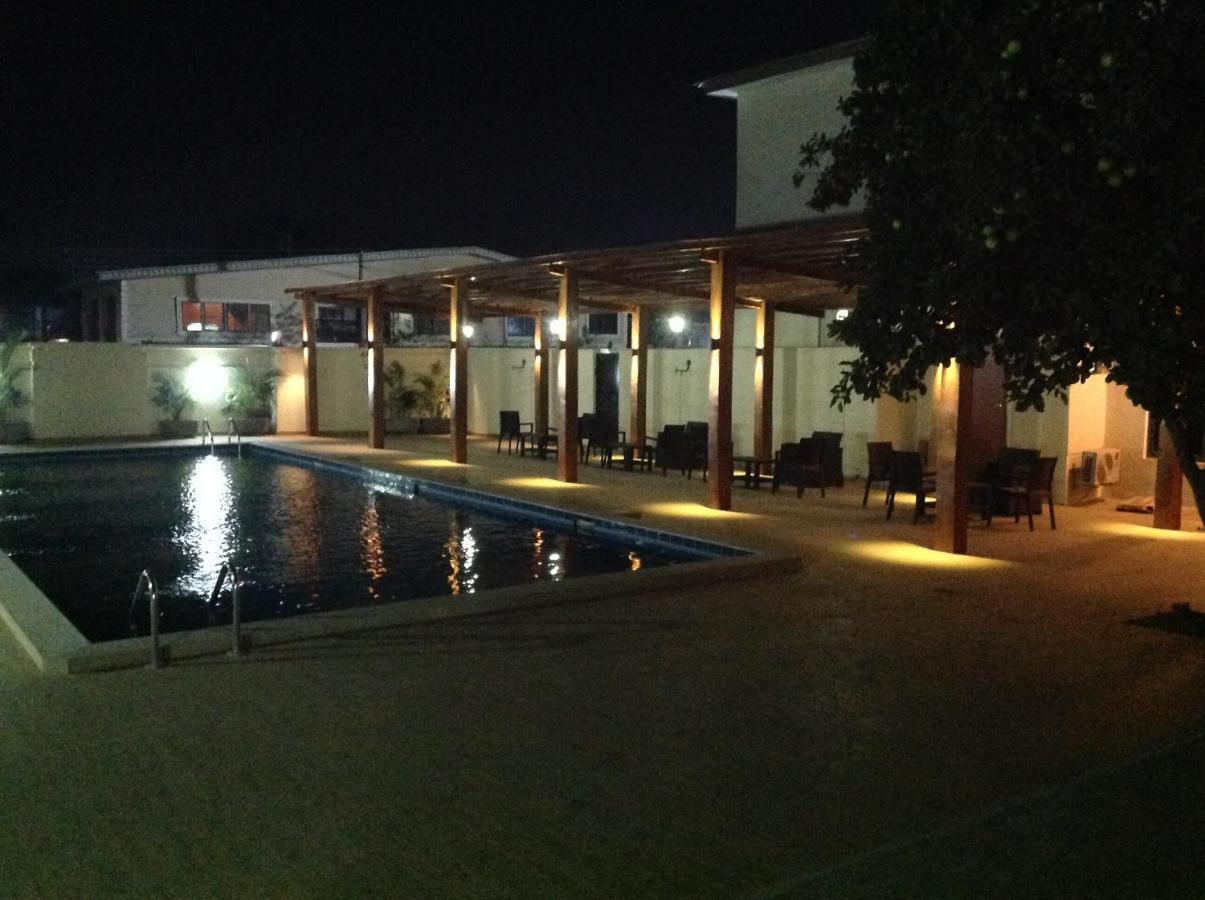 Adis Hotels Prime Ibadán Exterior foto